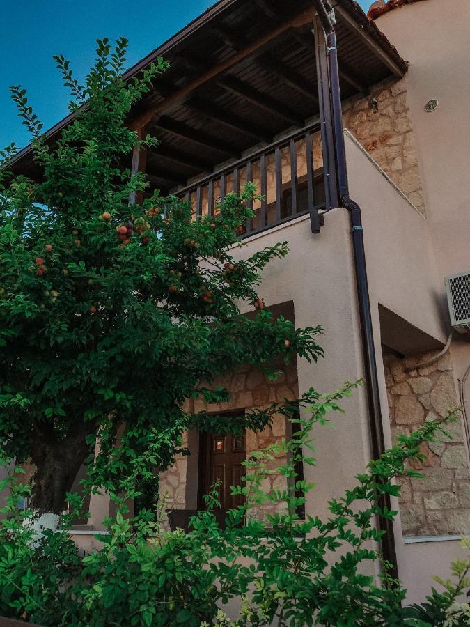 Liogerma Apartments Pefkochori Exterior foto
